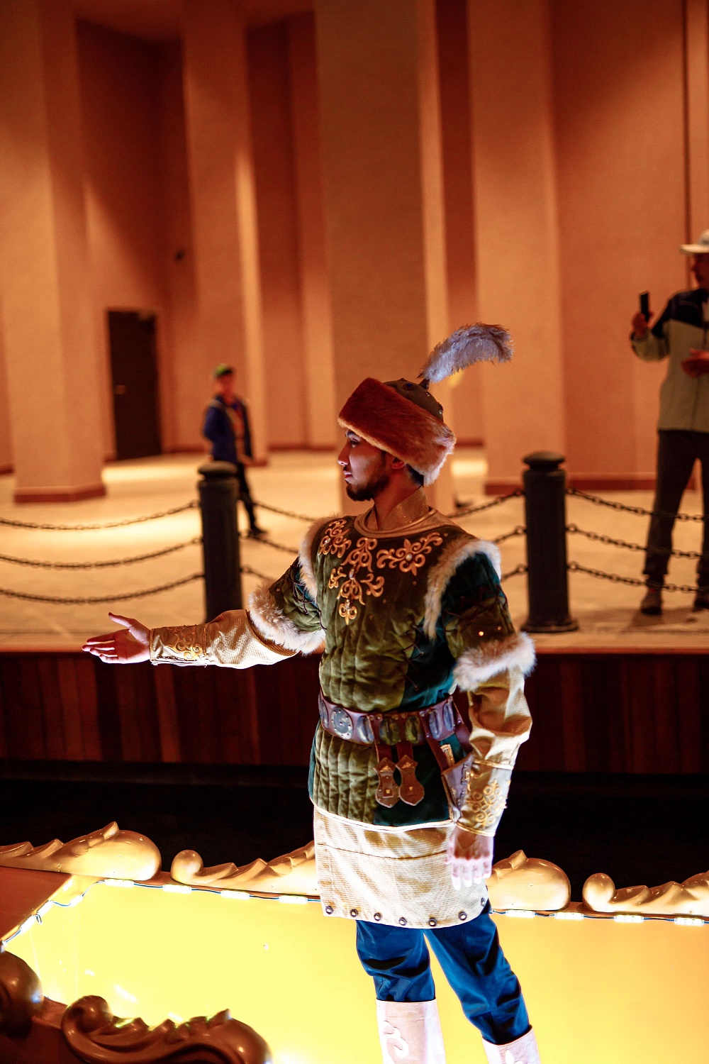 Кыз-Жибек и Төлеген