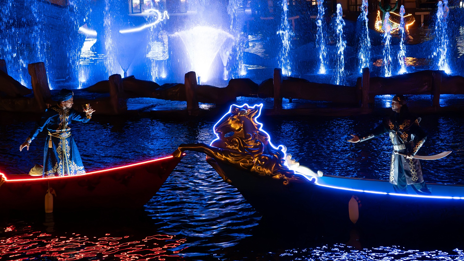 Шоу "ТОМИРИС" на воде